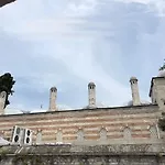 The Zanadu Szálloda