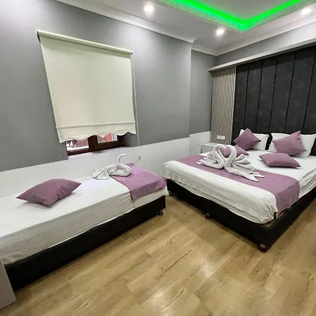 Hotel The Zanadu 3*