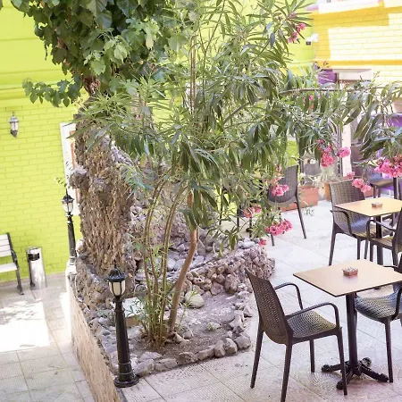 Hotel The Zanadu